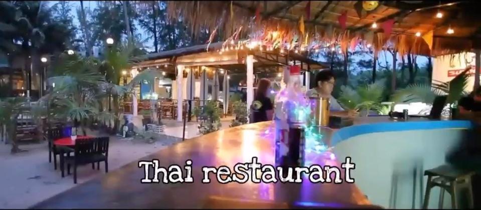 Mai Khao Micky Monkey Beach Hotel Phuket Maikhao Thailand מראה חיצוני תמונה